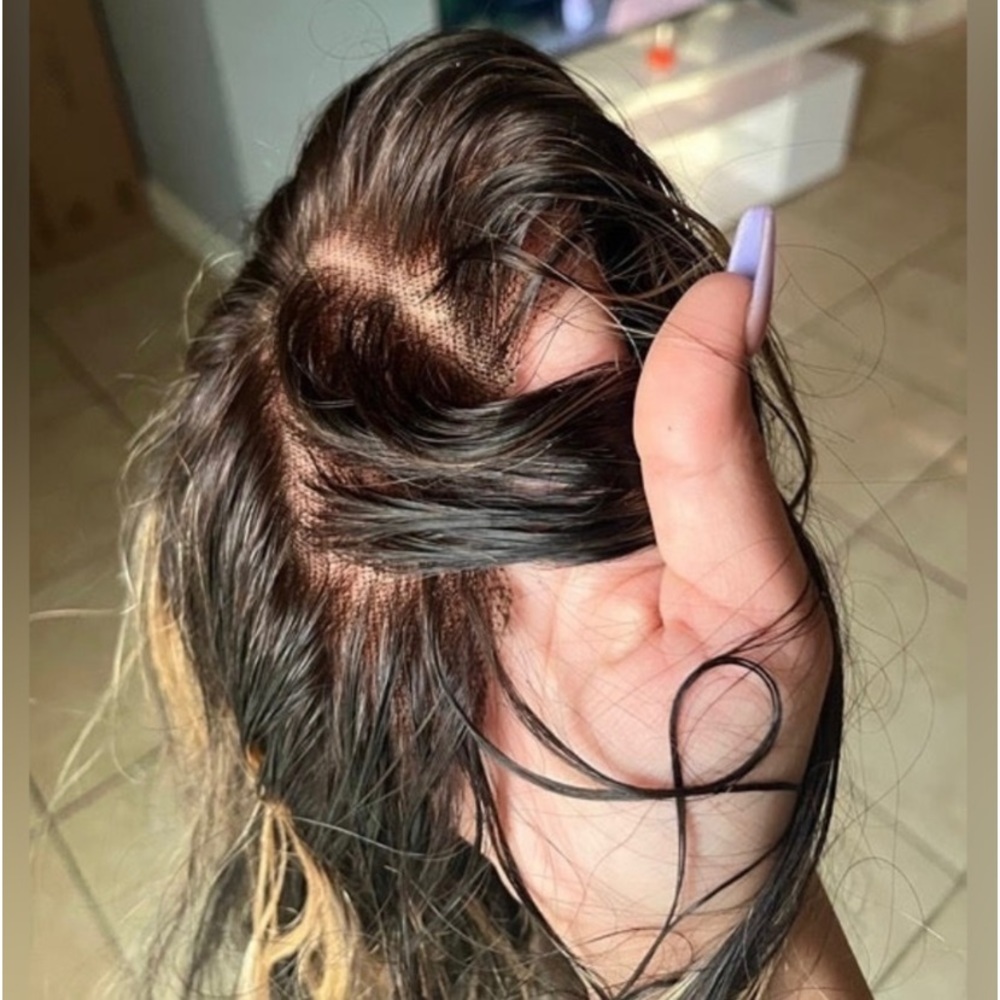 Bundle π Special Pricing π ombrΓ© lace front wig also pink lacing frontal <3 <3 - Picture 9 of 10